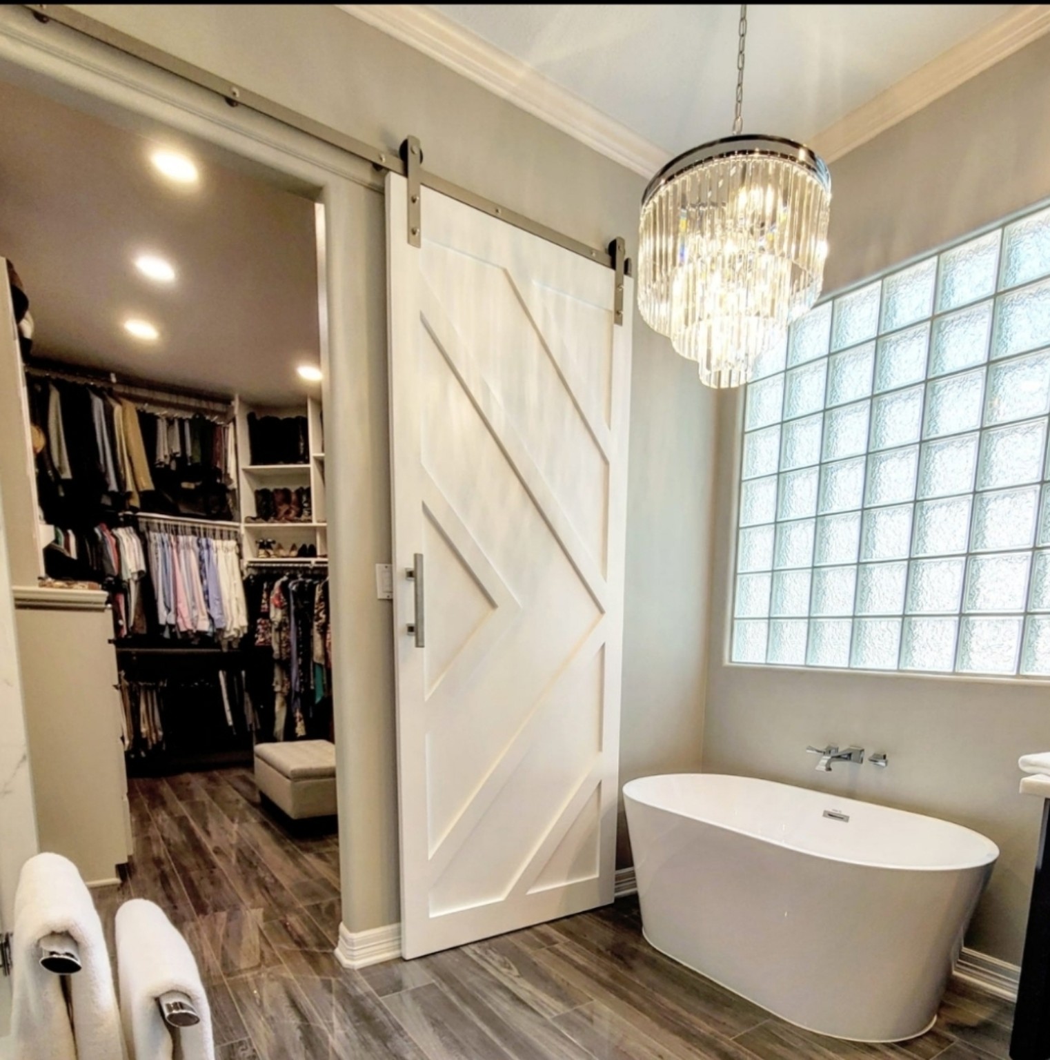 Custom barn door project 14